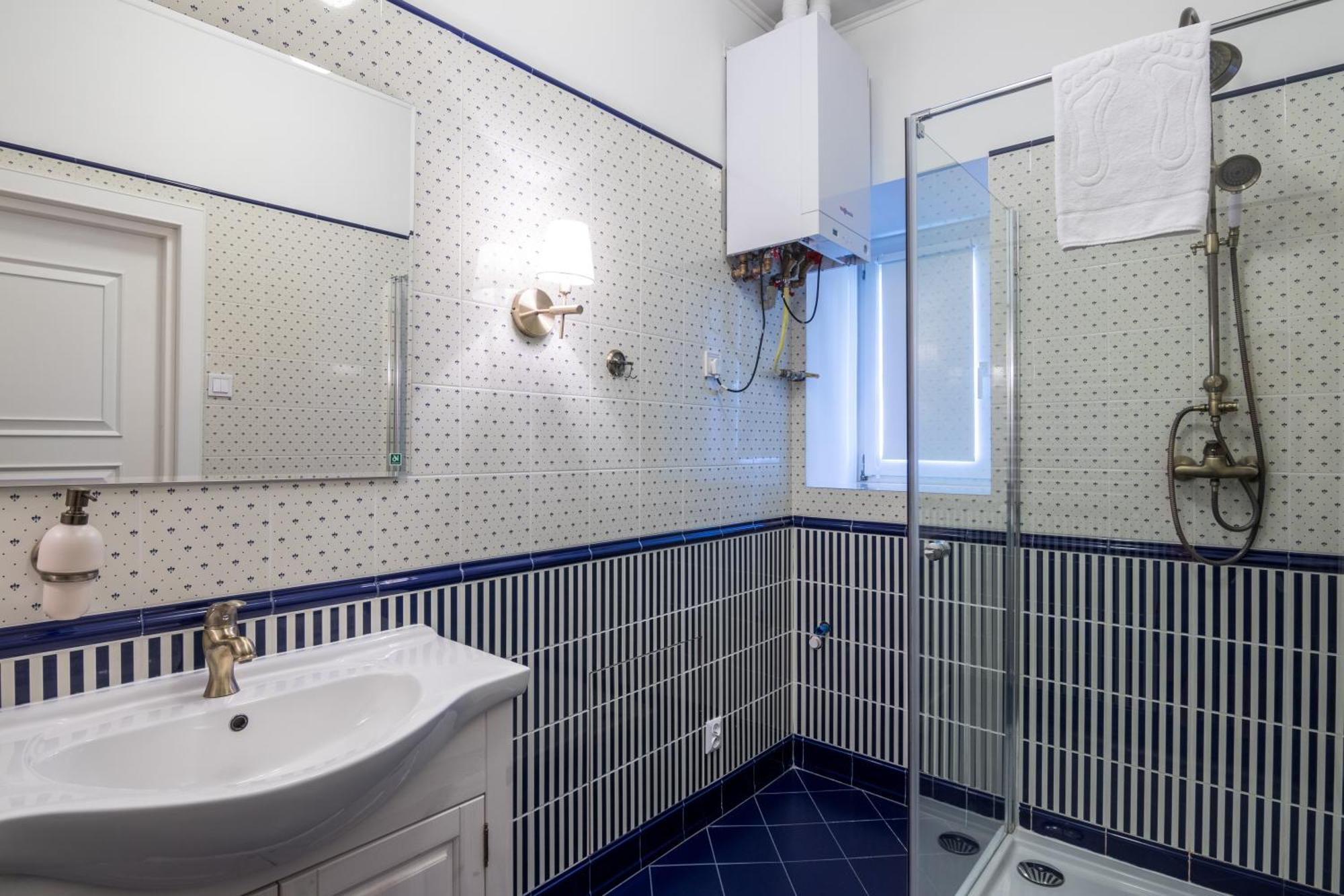 Karmelicka Stylish In Cracow By Renters * Kraków