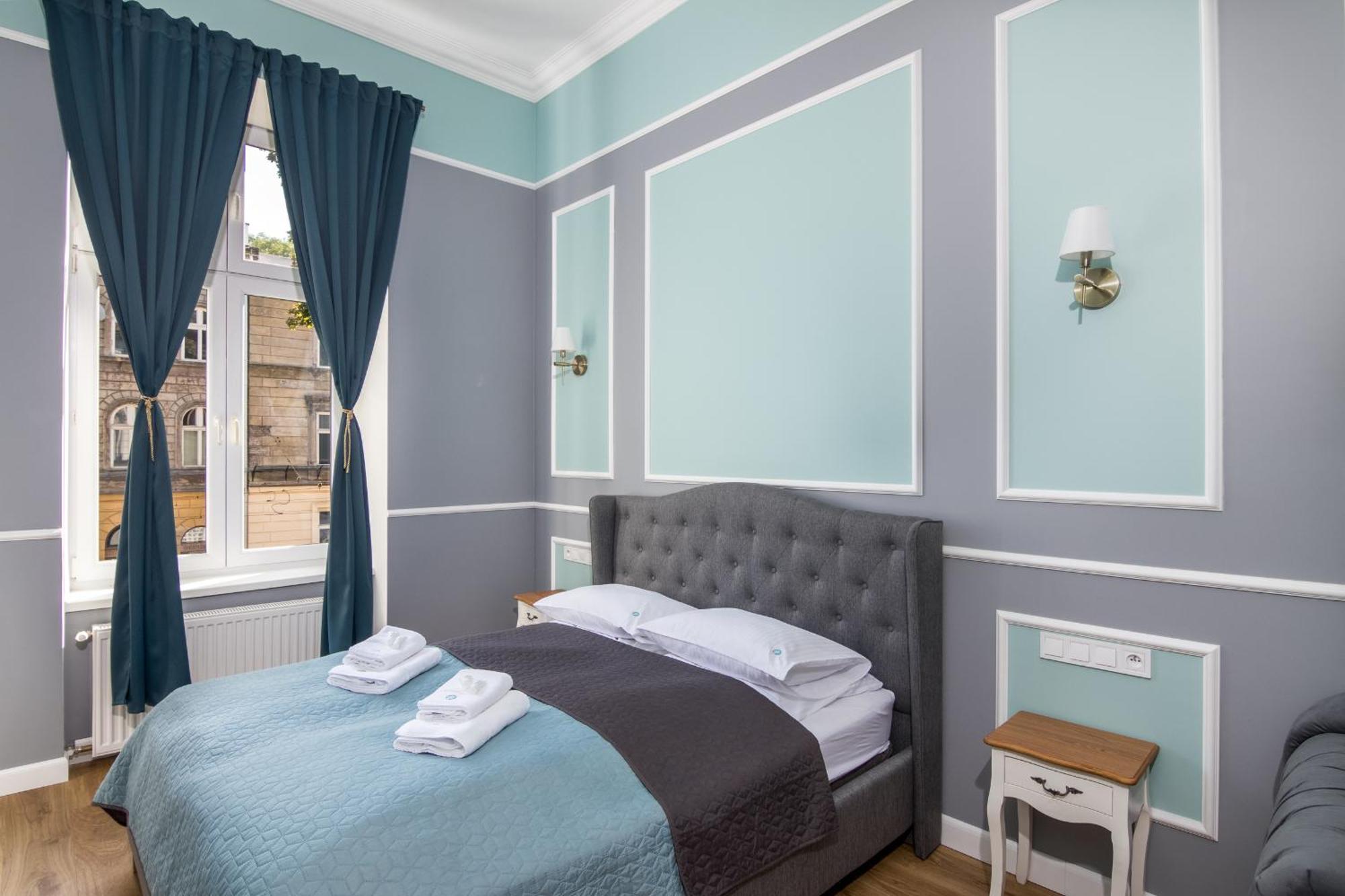 Apartament Karmelicka Stylish In Cracow By Renters Kraków